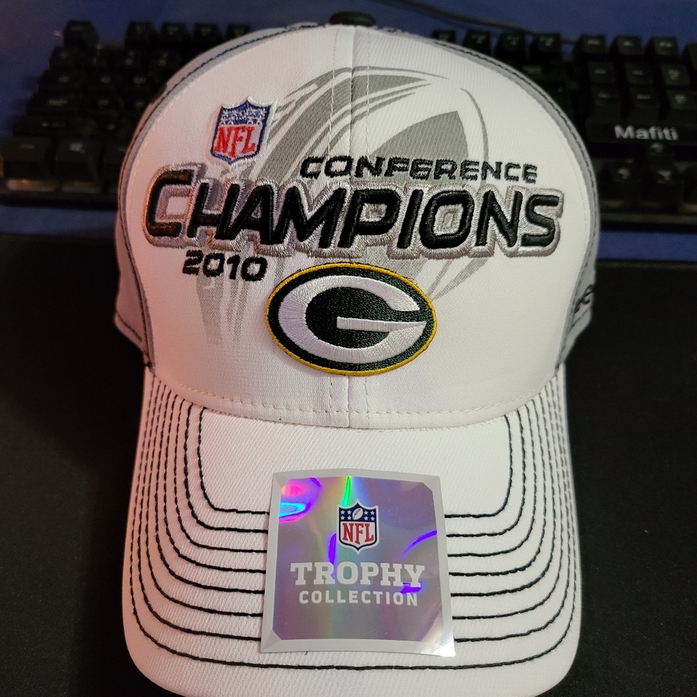 White Green Bay Packers hat